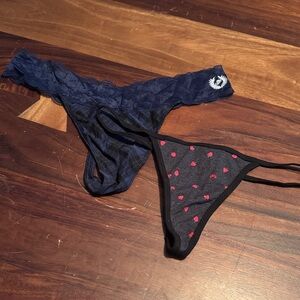 PINK Victoria's Secret Navy and Black Thong Duo